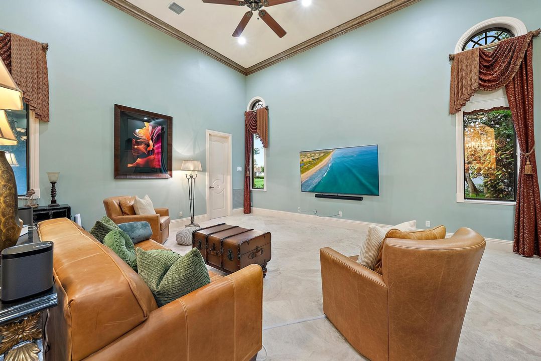 For Sale: $3,250,000 (4 beds, 3 baths, 5426 Square Feet)