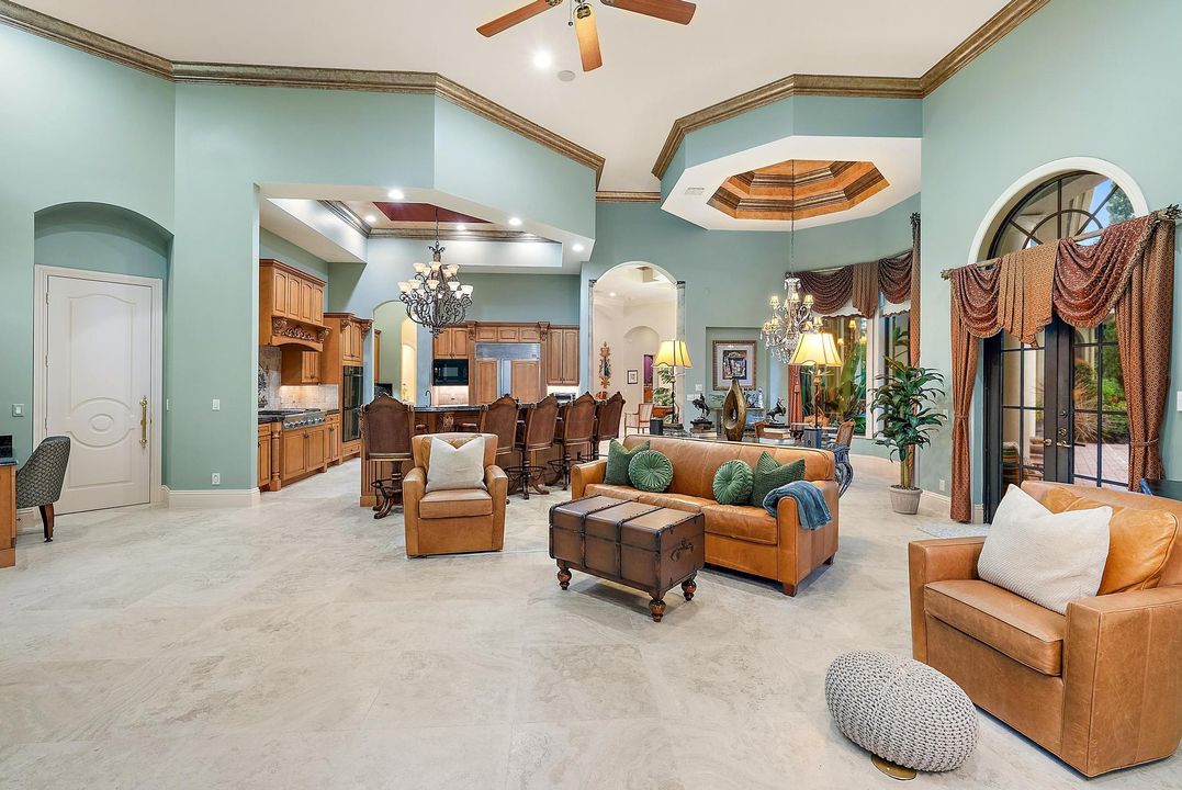 For Sale: $3,250,000 (4 beds, 3 baths, 5426 Square Feet)