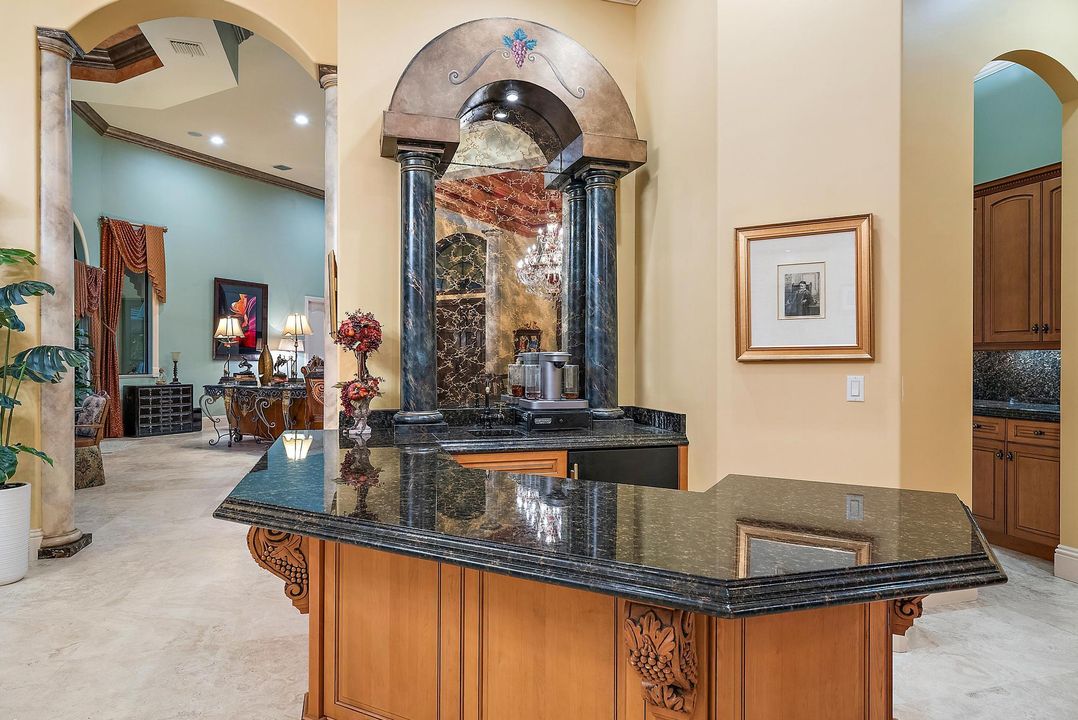 For Sale: $3,250,000 (4 beds, 3 baths, 5426 Square Feet)