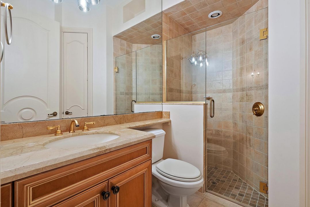 For Sale: $3,250,000 (4 beds, 3 baths, 5426 Square Feet)