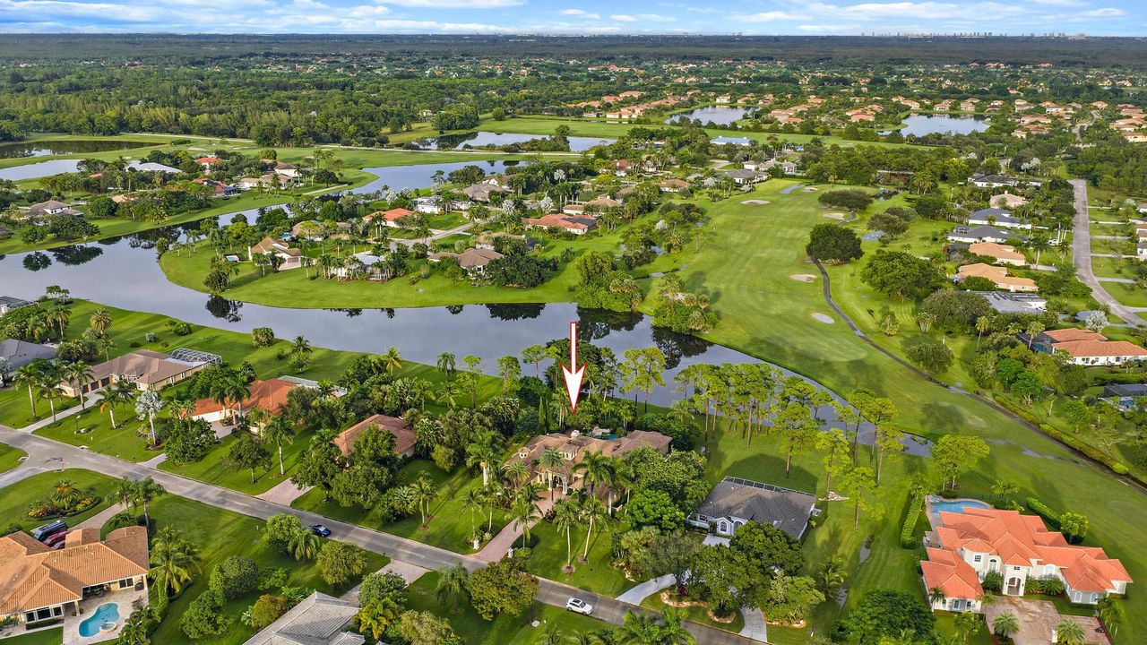 For Sale: $3,250,000 (4 beds, 3 baths, 5426 Square Feet)