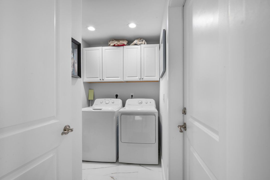 Active With Contract: $447,000 (4 beds, 2 baths, 1883 Square Feet)