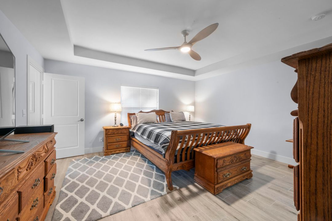 Active With Contract: $447,000 (4 beds, 2 baths, 1883 Square Feet)