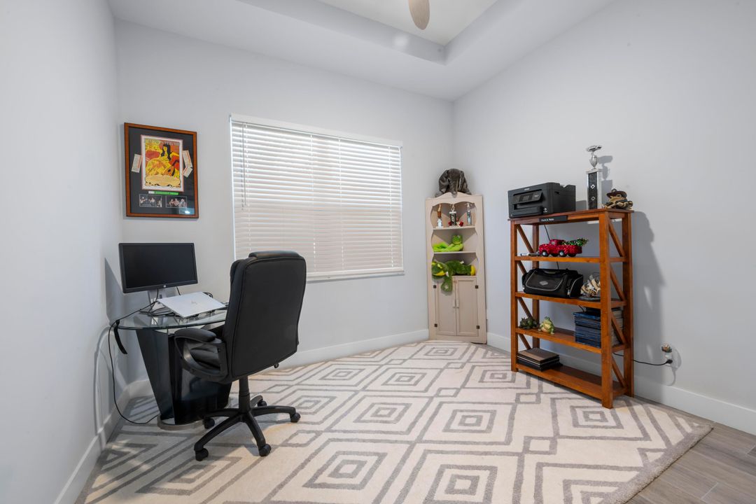 Active With Contract: $447,000 (4 beds, 2 baths, 1883 Square Feet)