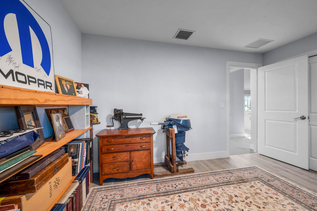 Active With Contract: $447,000 (4 beds, 2 baths, 1883 Square Feet)