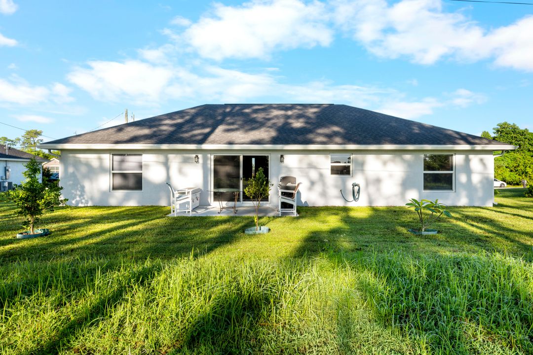 Active With Contract: $447,000 (4 beds, 2 baths, 1883 Square Feet)