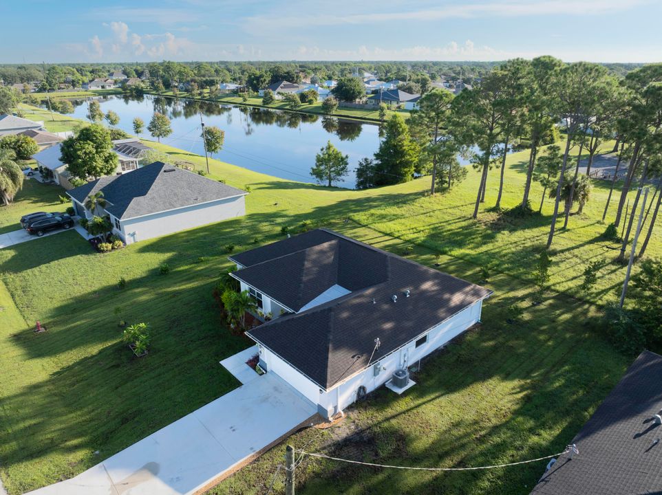 Active With Contract: $447,000 (4 beds, 2 baths, 1883 Square Feet)