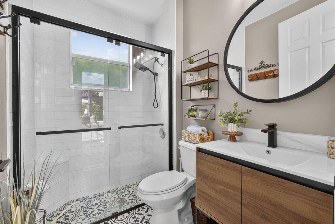 Под контрактом: $1,075,000 (4 спален, 3 ванн, 3079 Квадратных фут)