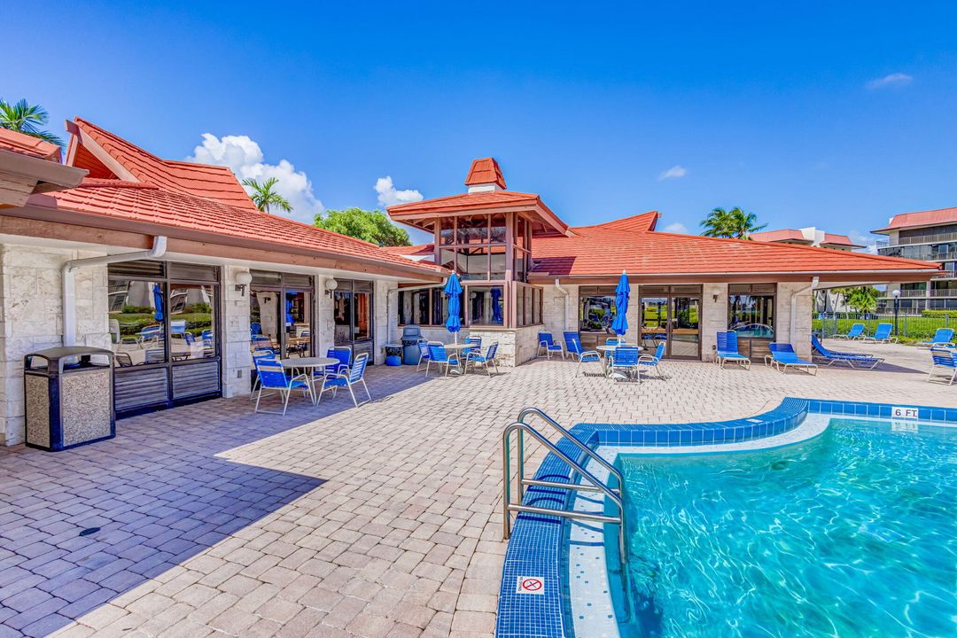 For Sale: $329,000 (2 beds, 2 baths, 1414 Square Feet)