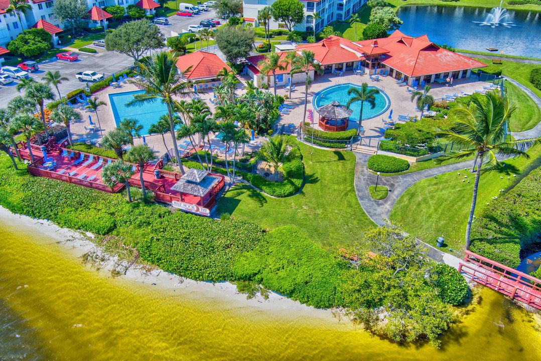 For Sale: $329,000 (2 beds, 2 baths, 1414 Square Feet)