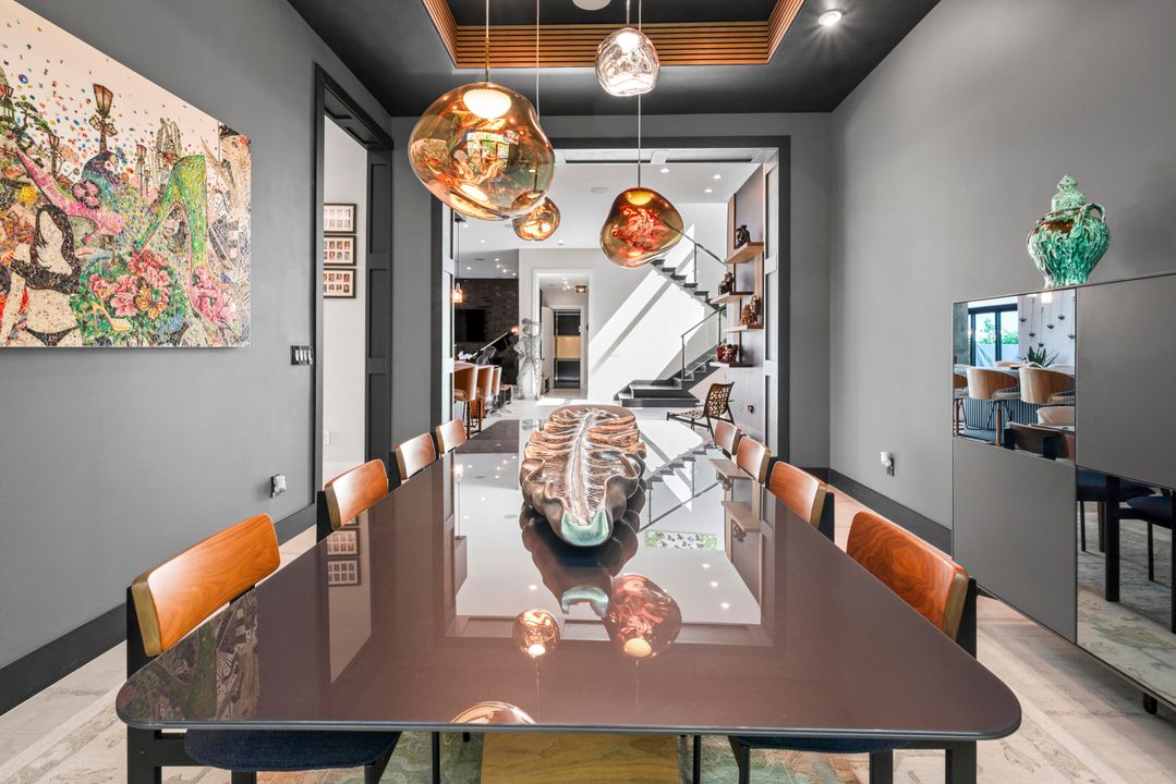 For Sale: $4,875,000 (6 beds, 8 baths, 6175 Square Feet)