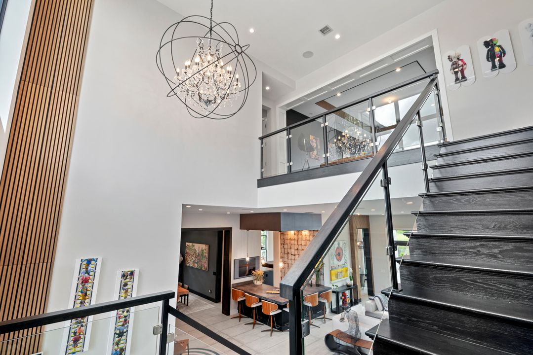 For Sale: $4,875,000 (6 beds, 8 baths, 6175 Square Feet)