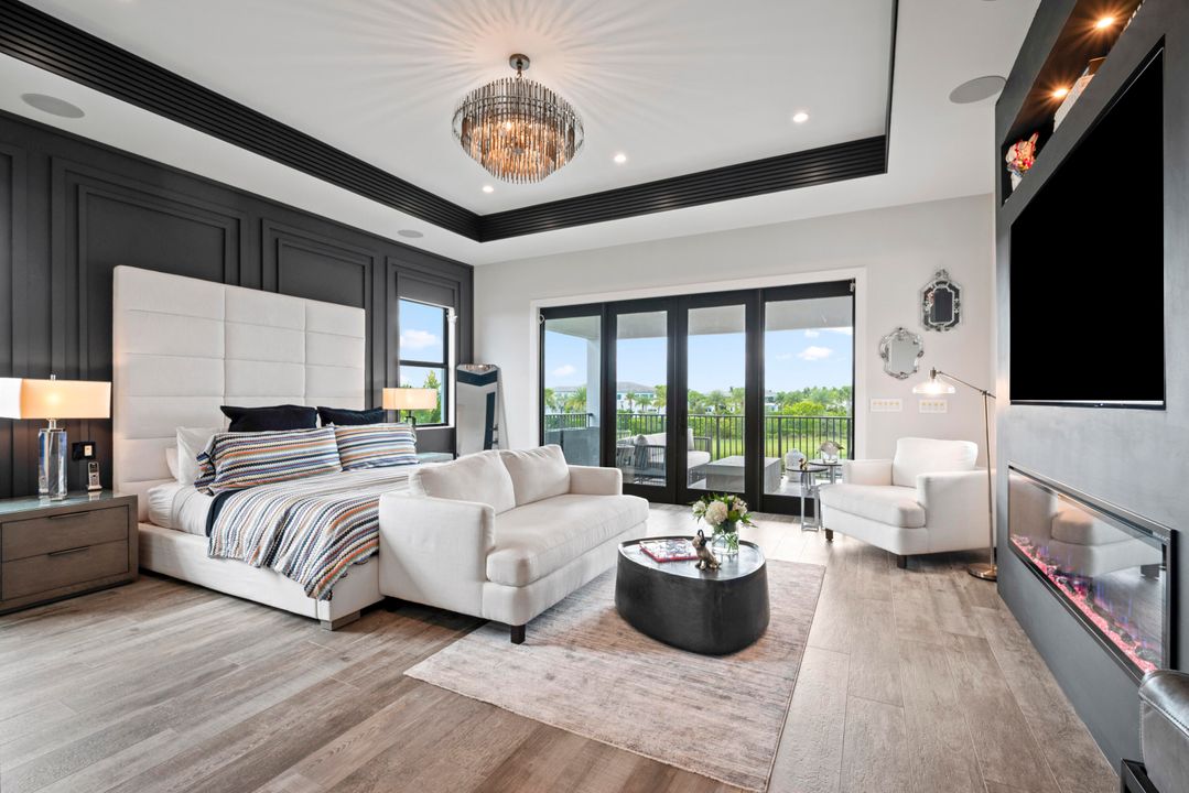 For Sale: $4,875,000 (6 beds, 8 baths, 6175 Square Feet)