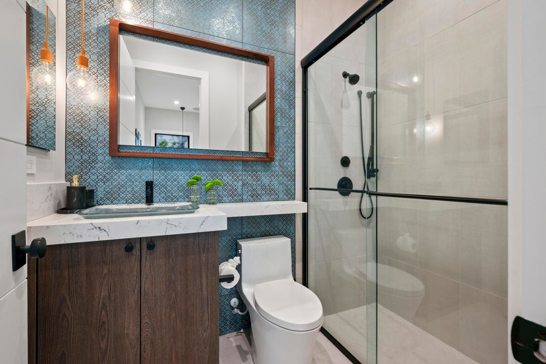 For Sale: $4,875,000 (6 beds, 8 baths, 6175 Square Feet)