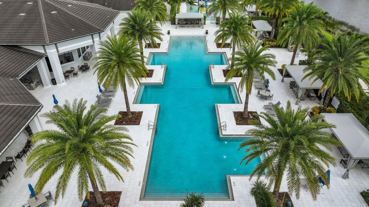 For Sale: $4,875,000 (6 beds, 8 baths, 6175 Square Feet)