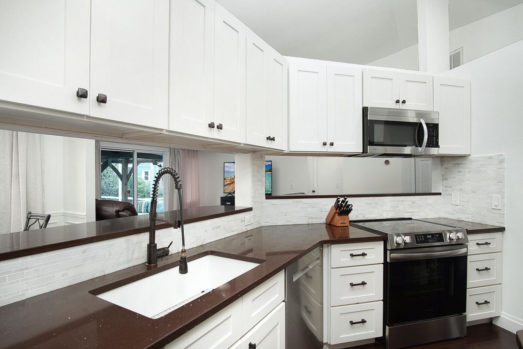 Activo con contrato: $499,000 (3 camas, 2 baños, 1932 Pies cuadrados)