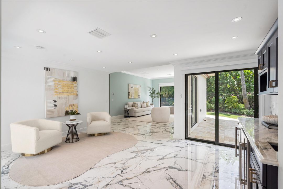 For Sale: $3,900,000 (4 beds, 4 baths, 4750 Square Feet)