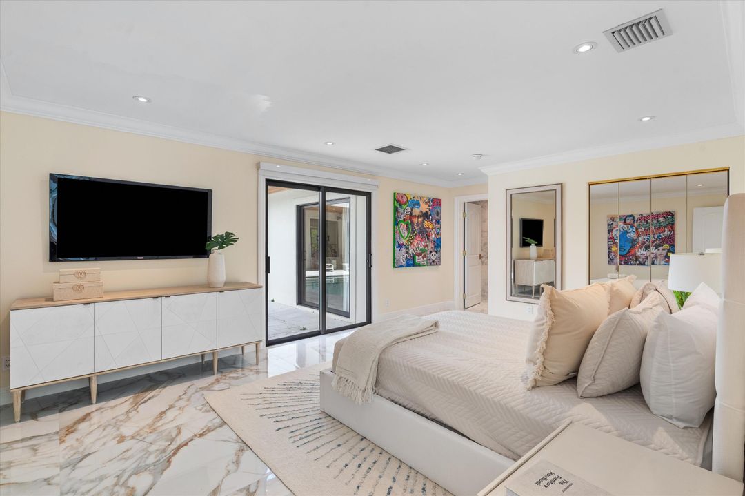 For Sale: $3,900,000 (4 beds, 4 baths, 4750 Square Feet)