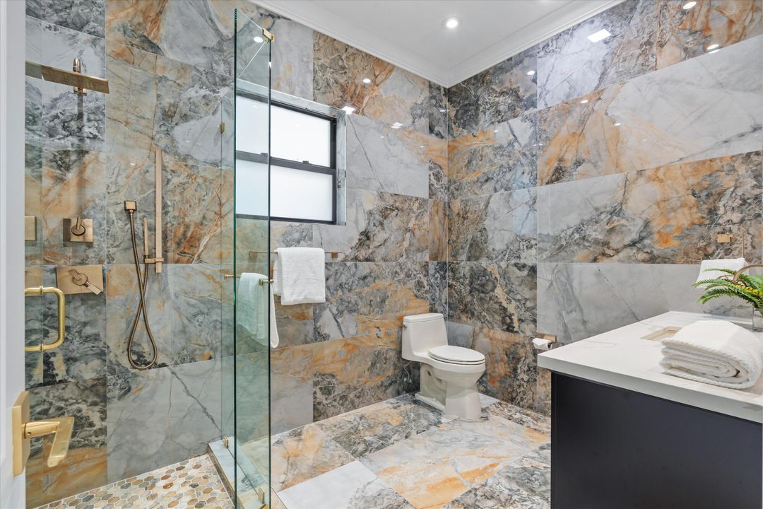 For Sale: $3,900,000 (4 beds, 4 baths, 4750 Square Feet)