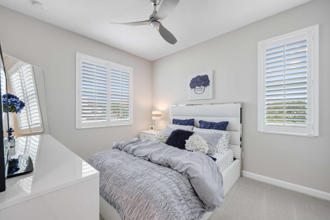 For Sale: $550,000 (3 beds, 2 baths, 2124 Square Feet)