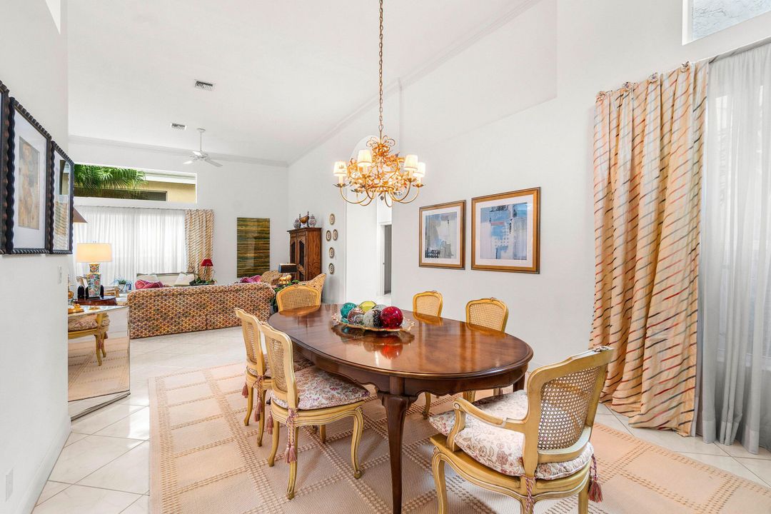 En Renta: $20,000 (3 camas, 3 baños, 2660 Pies cuadrados)