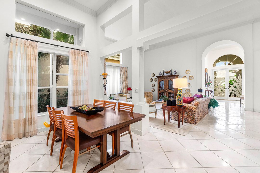 En Renta: $20,000 (3 camas, 3 baños, 2660 Pies cuadrados)