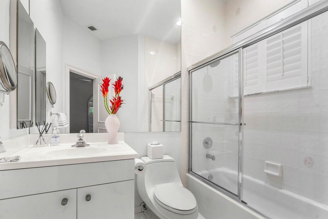 En Renta: $20,000 (3 camas, 3 baños, 2660 Pies cuadrados)