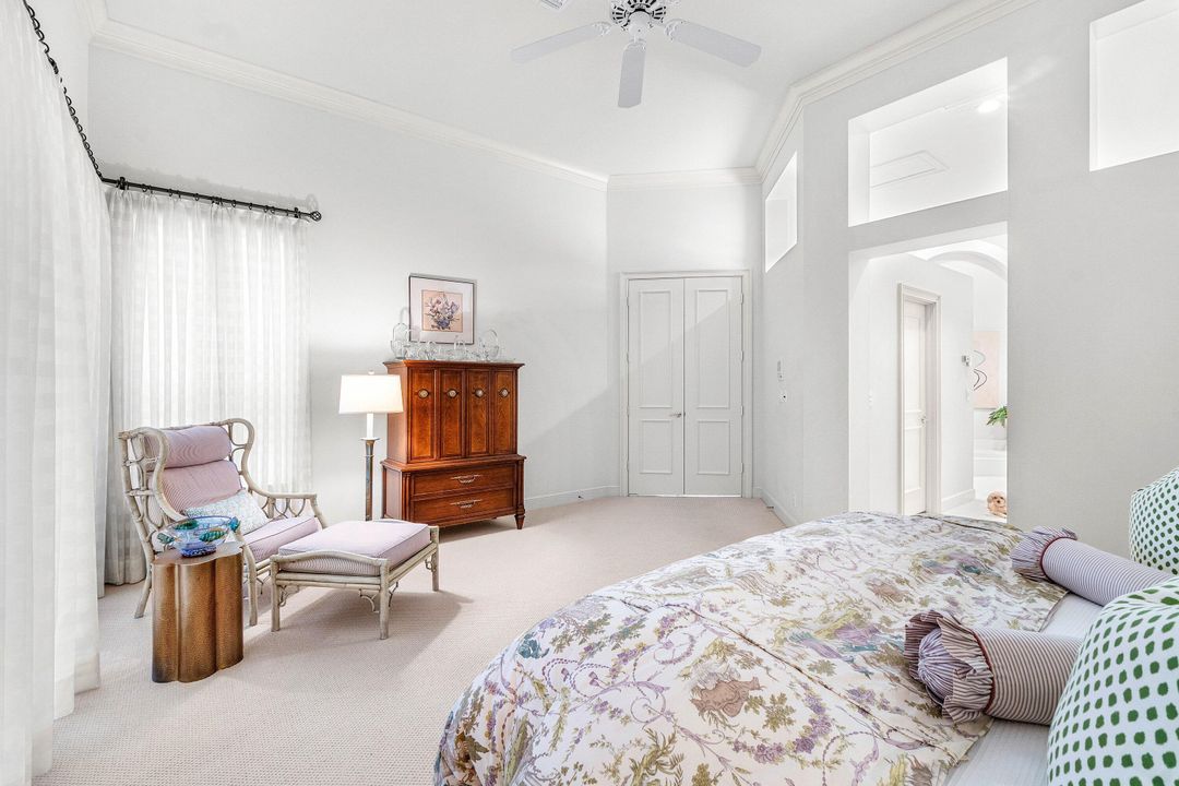 En Renta: $20,000 (3 camas, 3 baños, 2660 Pies cuadrados)