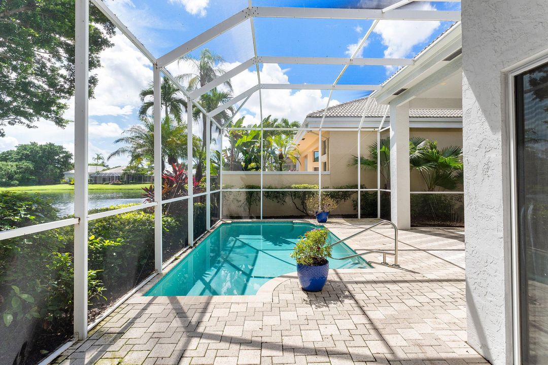 En Renta: $20,000 (3 camas, 3 baños, 2660 Pies cuadrados)