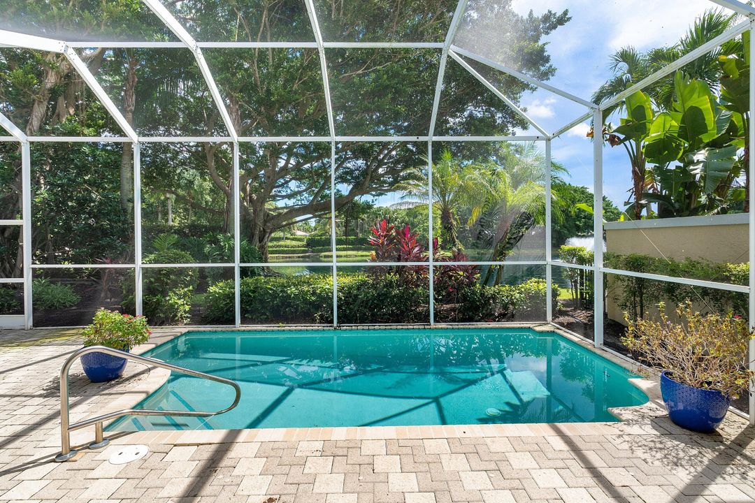 En Renta: $20,000 (3 camas, 3 baños, 2660 Pies cuadrados)