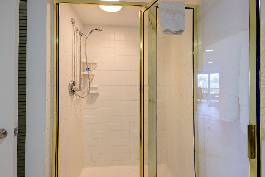 For Rent: $17,500 (2 beds, 2 baths, 1753 Square Feet)