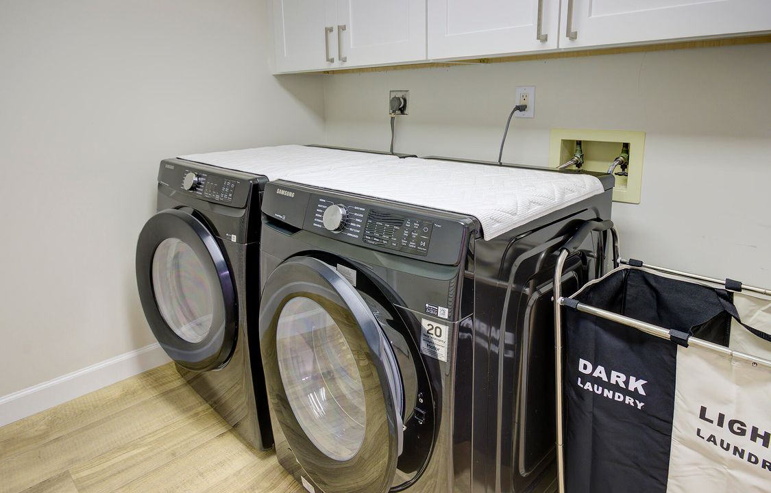 For Rent: $20,000 (2 beds, 2 baths, 1886 Square Feet)