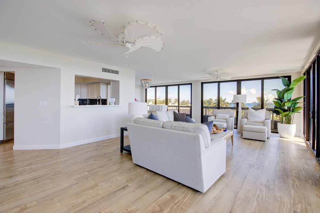 For Rent: $20,000 (2 beds, 2 baths, 1886 Square Feet)