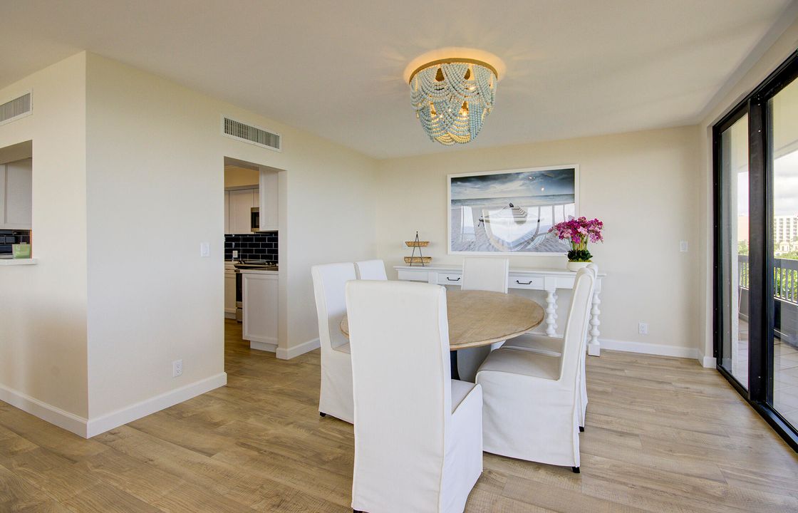 For Rent: $20,000 (2 beds, 2 baths, 1886 Square Feet)