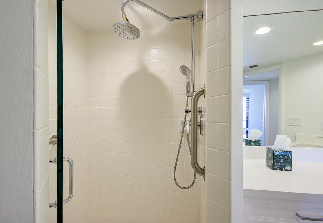 For Rent: $20,000 (2 beds, 2 baths, 1886 Square Feet)