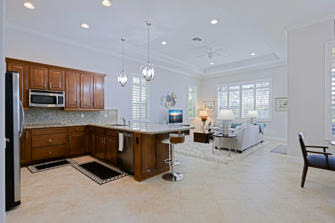 Active With Contract: $1,010,000 (3 beds, 2 baths, 2247 Square Feet)