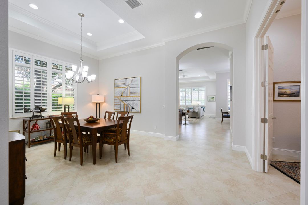 Active With Contract: $1,010,000 (3 beds, 2 baths, 2247 Square Feet)