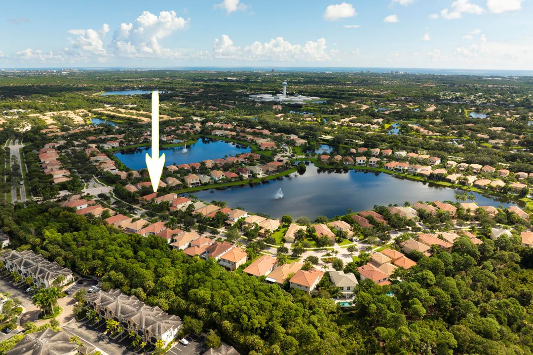 Active With Contract: $1,010,000 (3 beds, 2 baths, 2247 Square Feet)