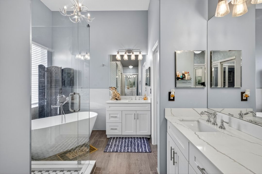 For Sale: $1,199,999 (4 beds, 2 baths, 2372 Square Feet)