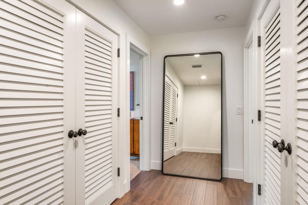 待售: $799,900 (2 贝兹, 2 浴室, 1450 平方英尺)