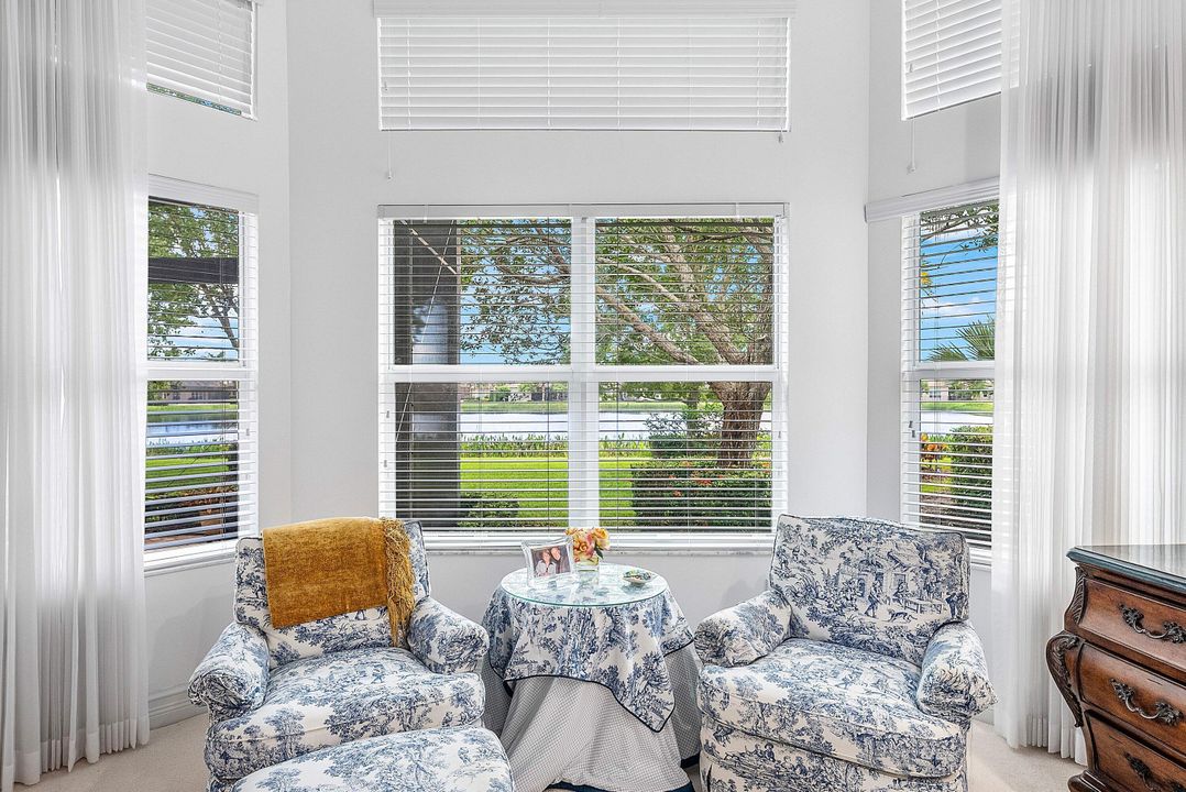 Activo con contrato: $1,375,000 (4 camas, 3 baños, 3316 Pies cuadrados)