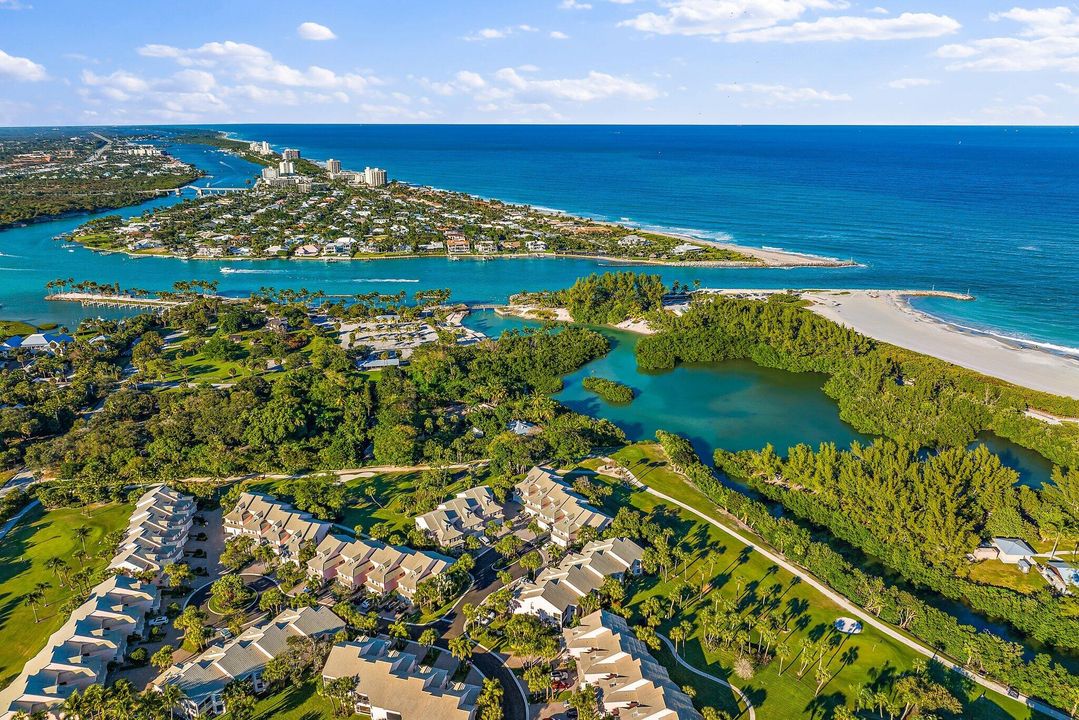 Под контрактом: $6,500 (2 спален, 2 ванн, 1346 Квадратных фут)