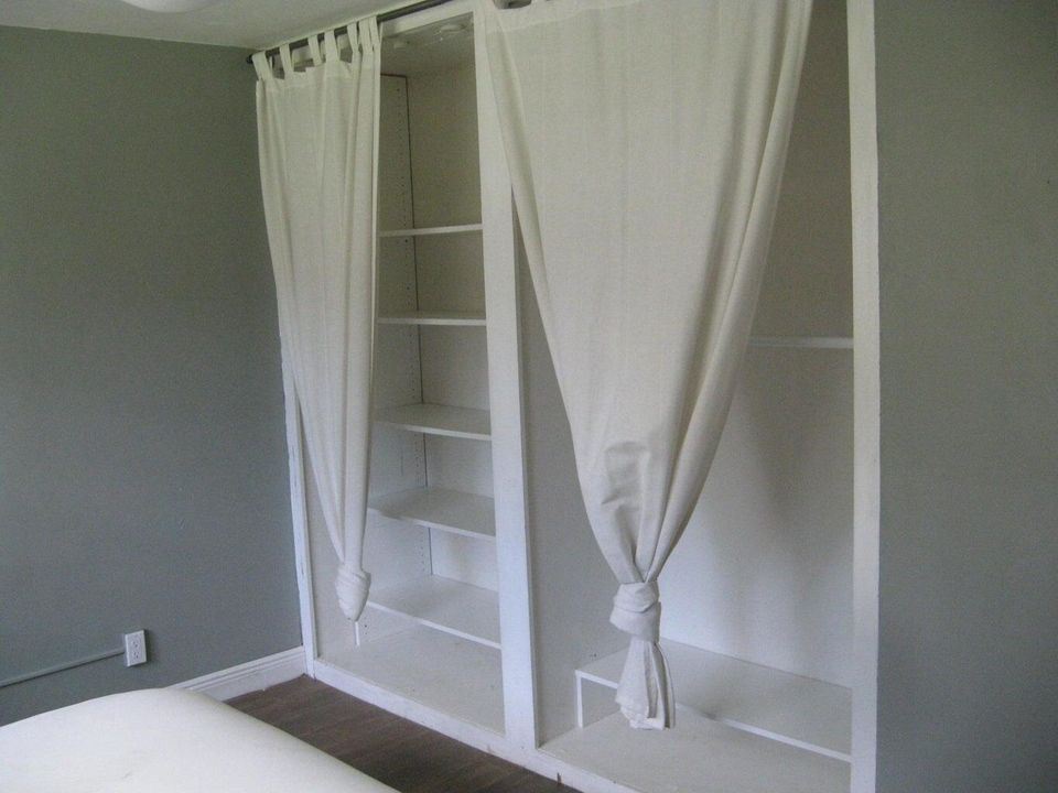 For Sale: $455,000 (3 beds, 2 baths, 1107 Square Feet)