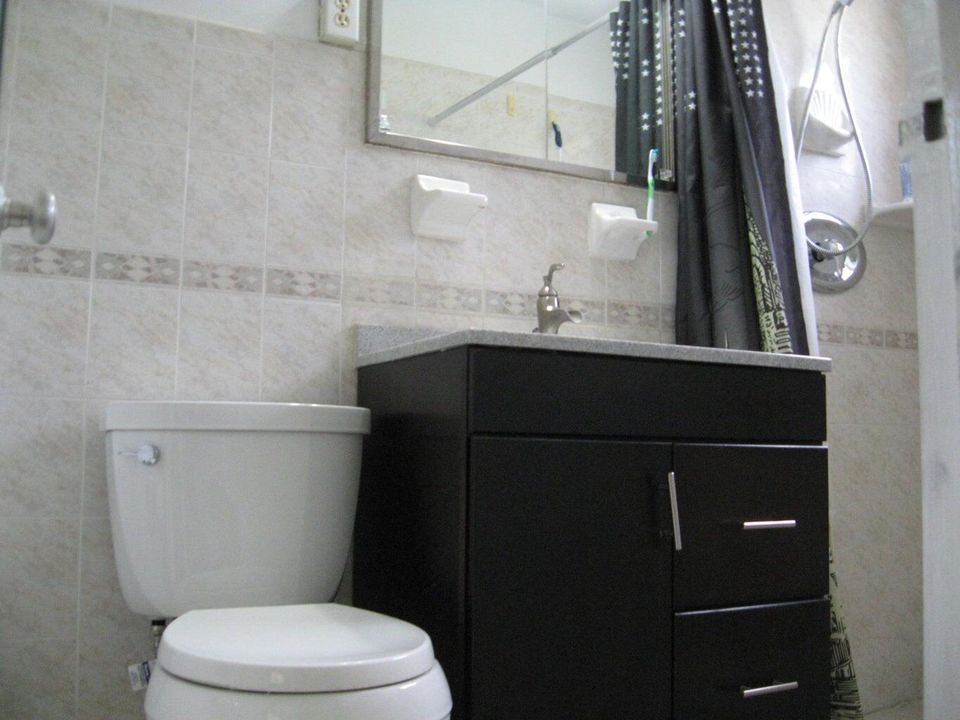 For Sale: $455,000 (3 beds, 2 baths, 1107 Square Feet)