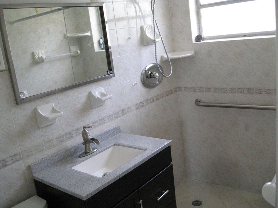 For Sale: $455,000 (3 beds, 2 baths, 1107 Square Feet)