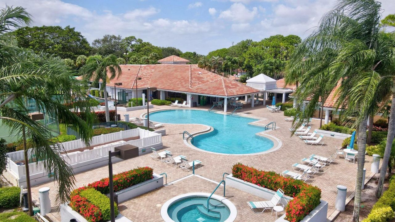 На продажу: $419,900 (3 спален, 2 ванн, 1479 Квадратных фут)