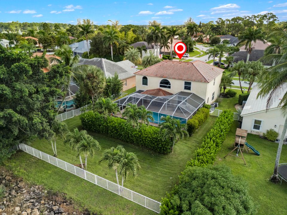 Activo con contrato: $765,000 (5 camas, 3 baños, 2686 Pies cuadrados)