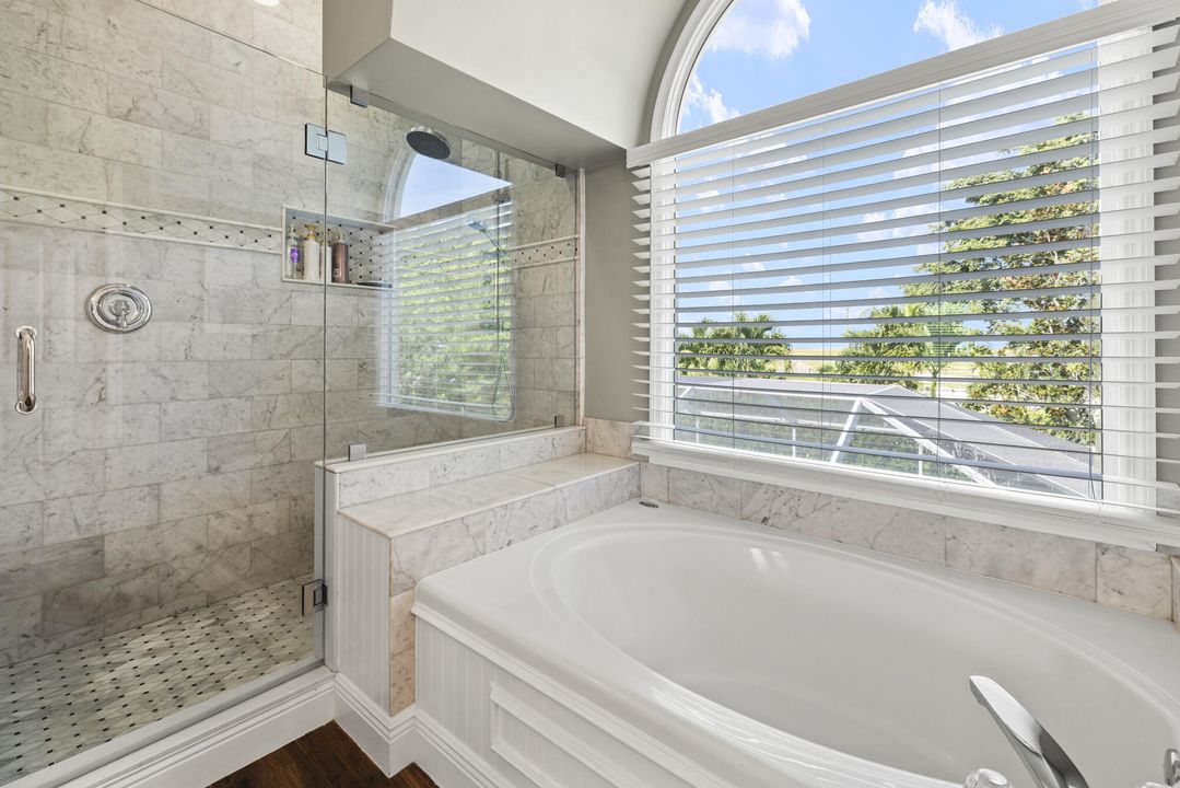 Activo con contrato: $765,000 (5 camas, 3 baños, 2686 Pies cuadrados)