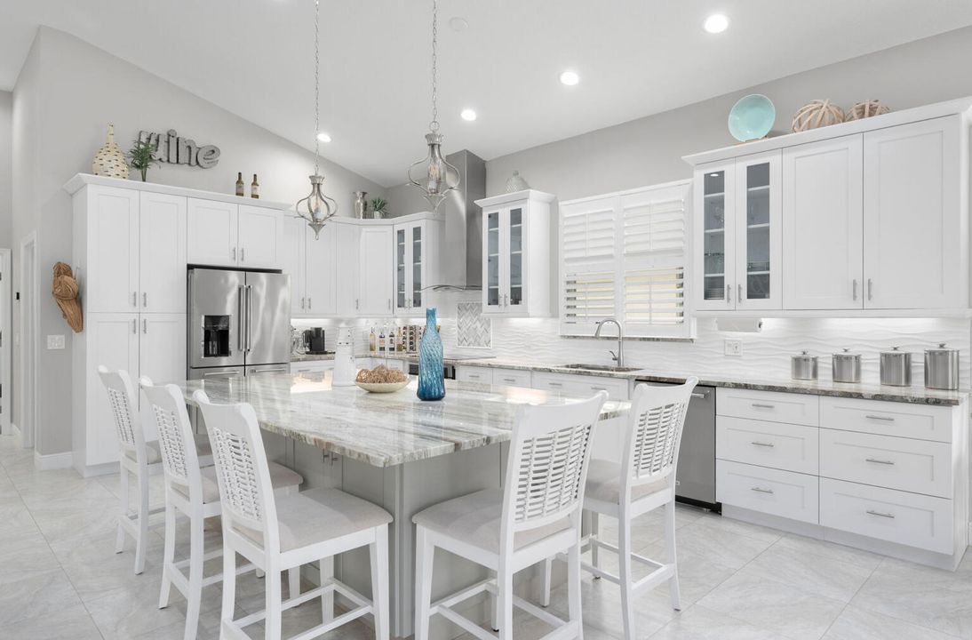 Active With Contract: $599,999 (3 beds, 2 baths, 2187 Square Feet)