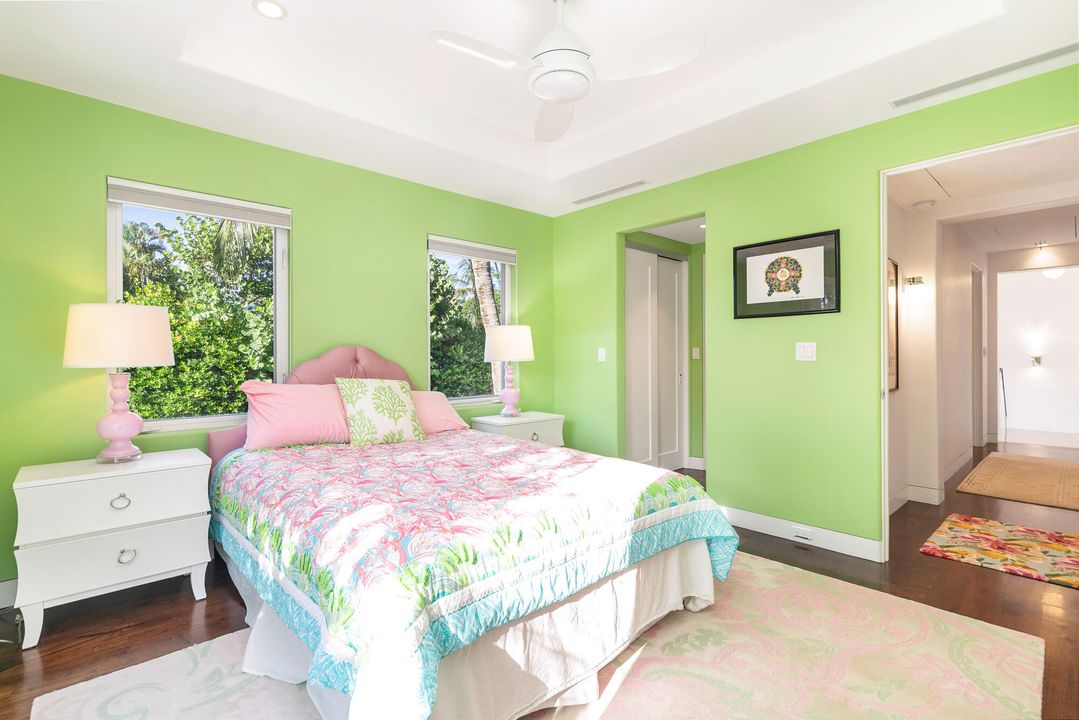 待售: $7,999,000 (4 贝兹, 4 浴室, 2471 平方英尺)